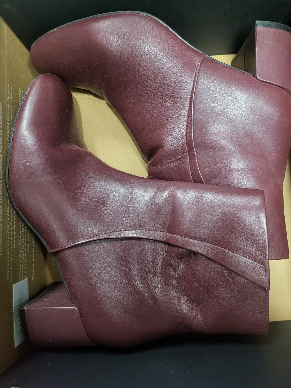 Naturalizer Burgundy Leather Block Heel Ankle Boots